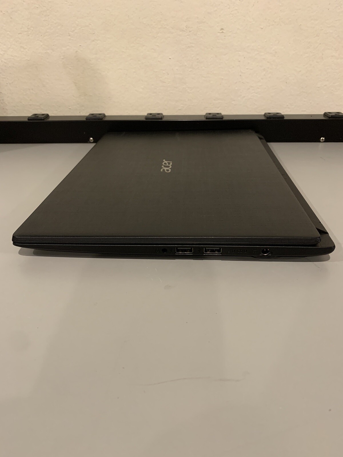 14″ Acer Aspire 1 A114-31-C4HH Laptop Celeron N3450 1.1GHz 4GB RAM 32GB