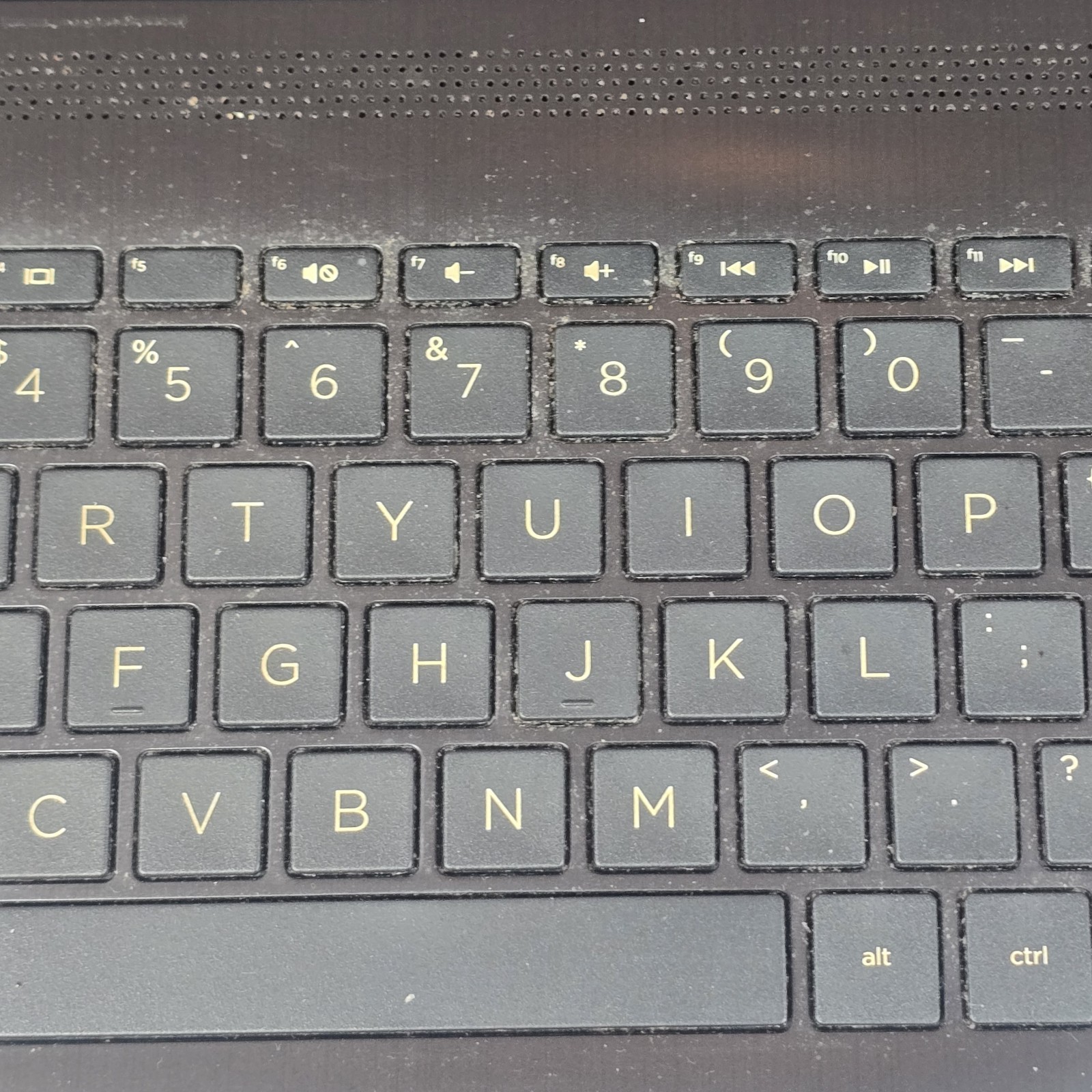 HP LAPTOP 15-DB0XXX AMD E2-9000E RADEON R2 1.50 GHz 4GB RAM READ