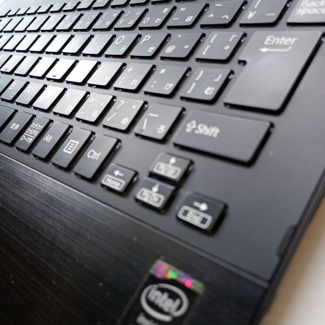 SONY VAIO Pro 13 VJP132C11N i5-5200U Intel HD 2.2GHz 8GB SSD 256GB 13.3in Win 11