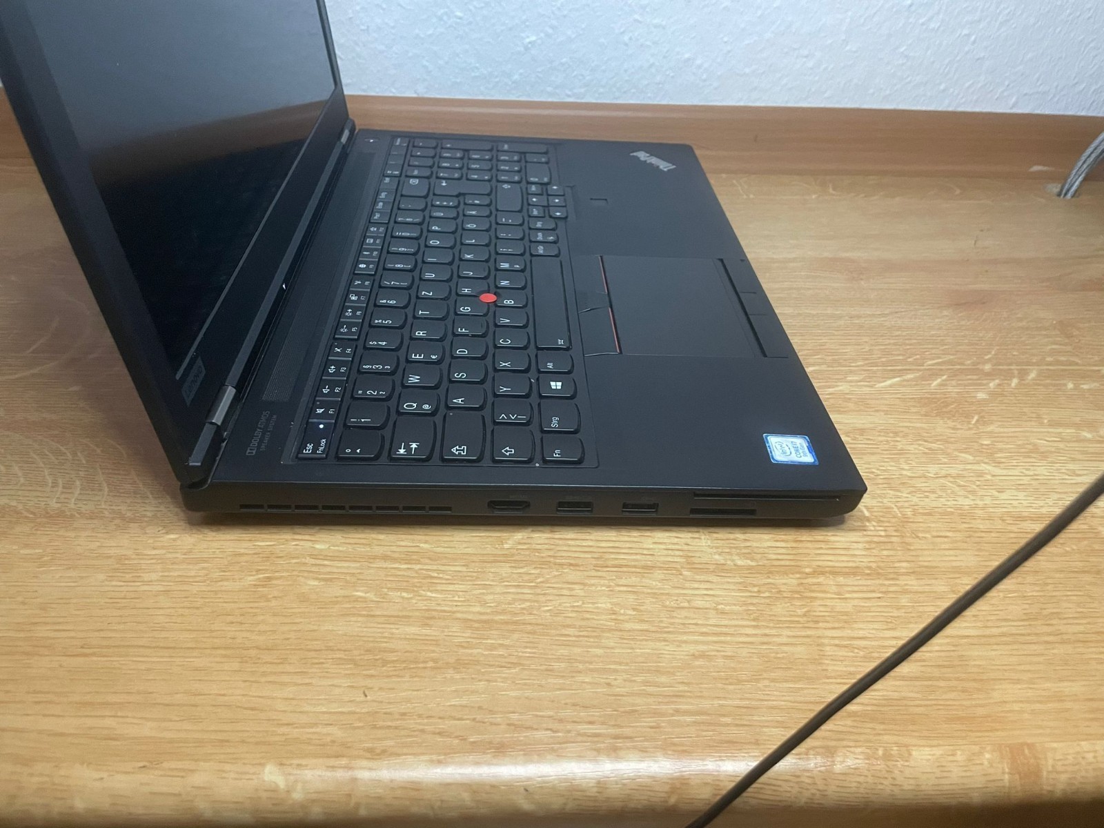 Workstation Lenovo ThinkPad P52 i7-8850H 32GB 512SSD 15.6″FHD Win11 DE-BACKLIT