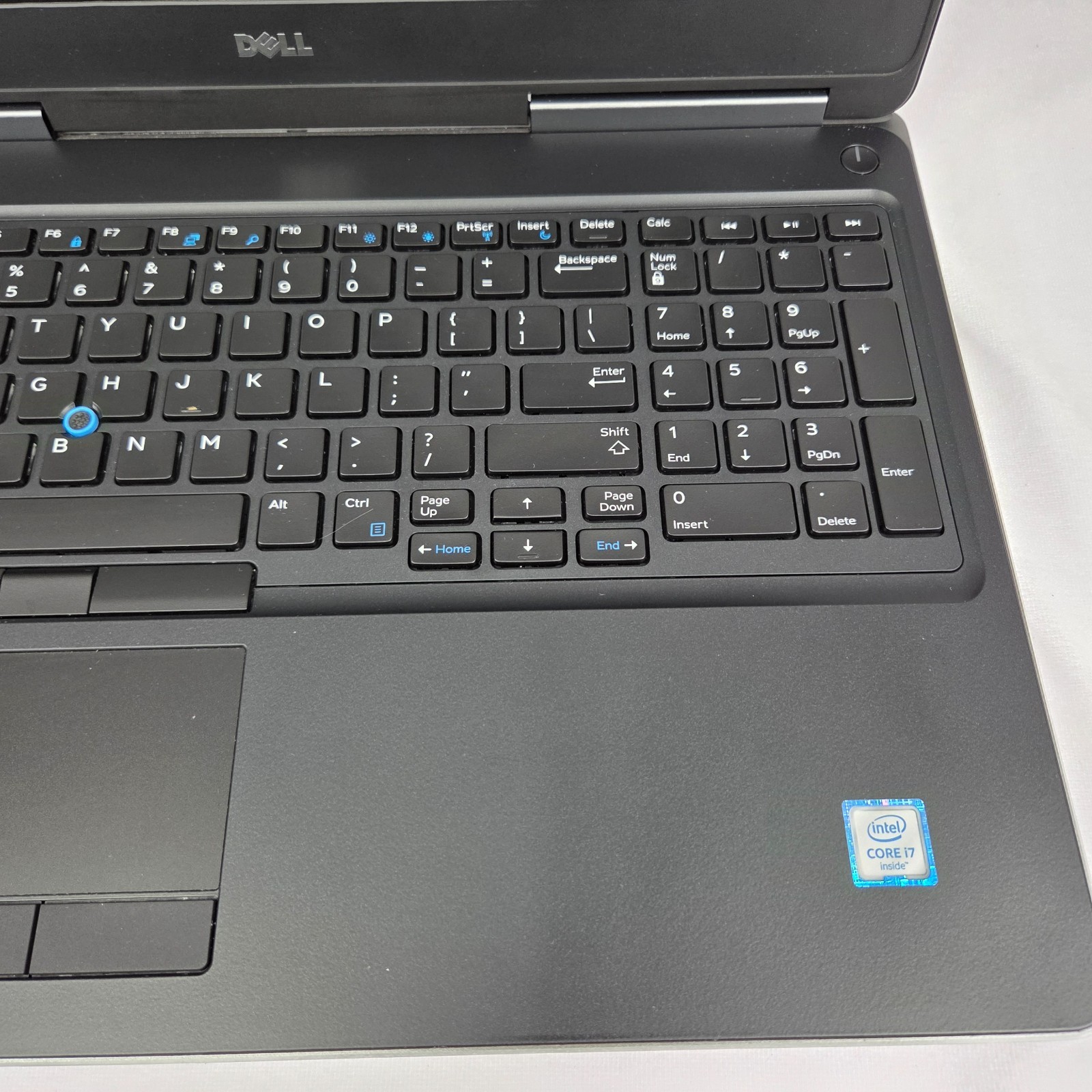 Dell Precision 7510 Laptop i7‑6820HQ 16GB 256GB SSD AMD RADEON R9 M375X Win11