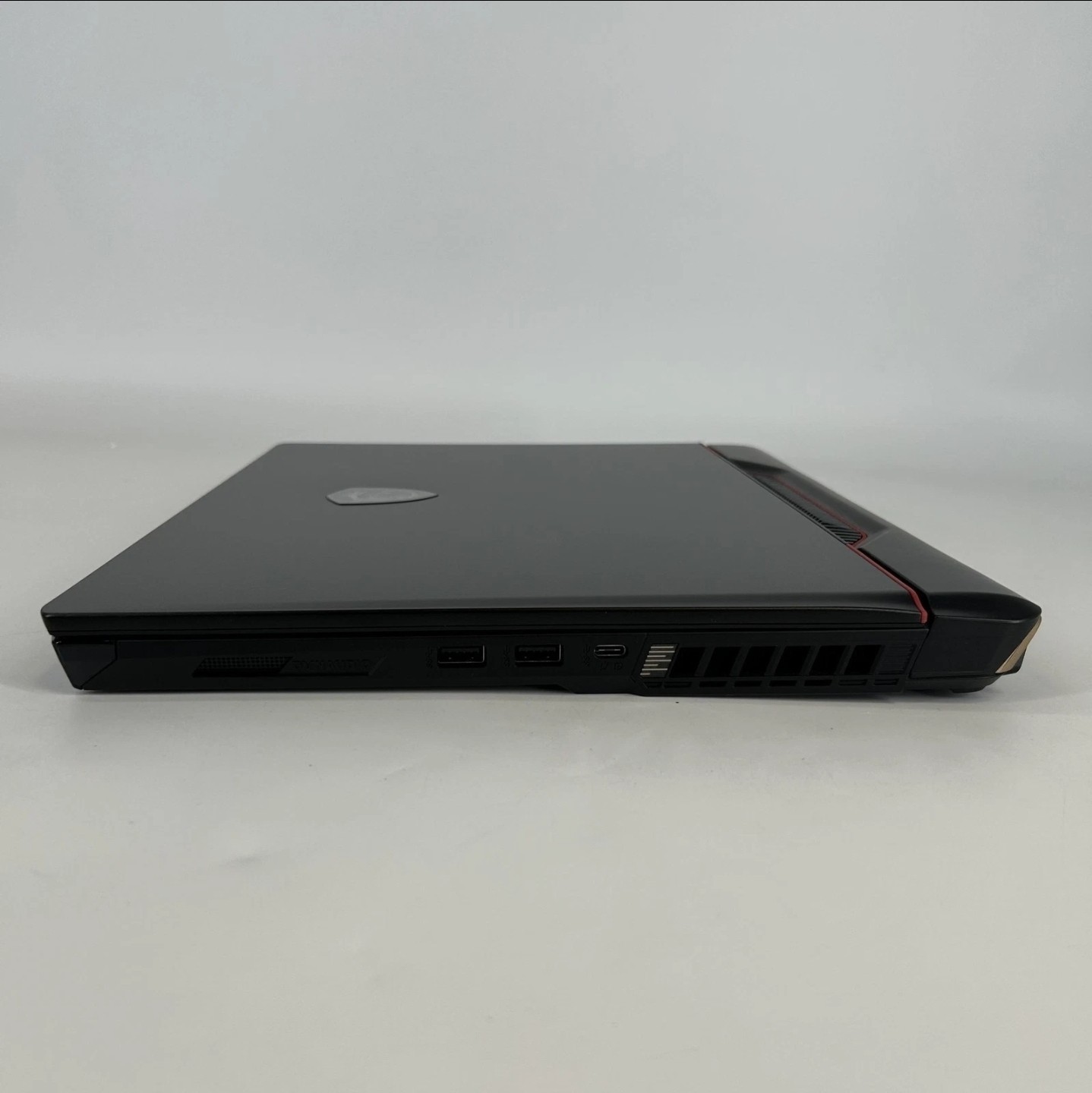 MSI Raider GE68 HX 16 Black QHD+ 2.1 GHz i7-13700HX 16GB 1TB/512GB SSD RTX 4060
