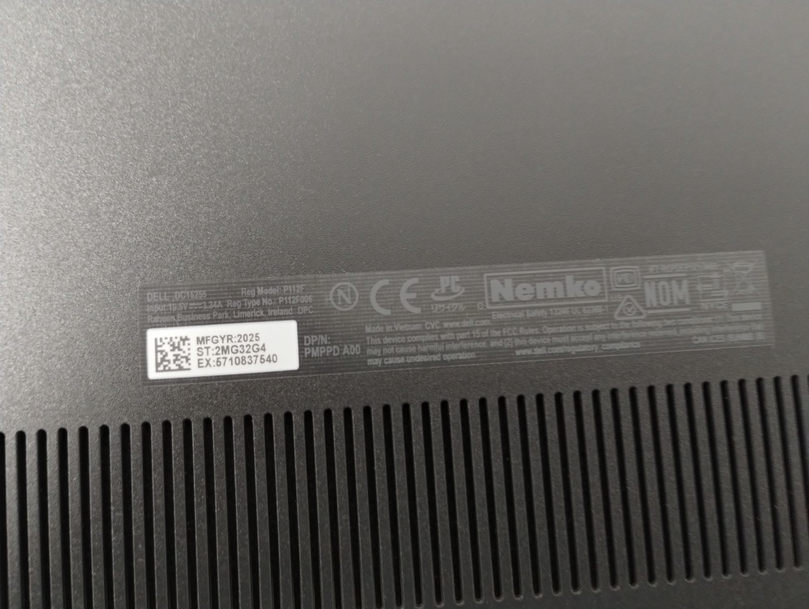DELL 15 DC15255 G8MK9, AMD Ryzen 7 7730U, 2.00 GHz, 16 GB RAM, 512 GB NVMe SSD