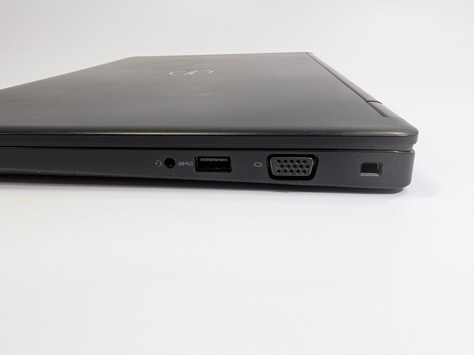Dell Latitude 5480 i5-7300U 2.60GHz 16GB RAM 256GB SSD with Windows 11 Pro
