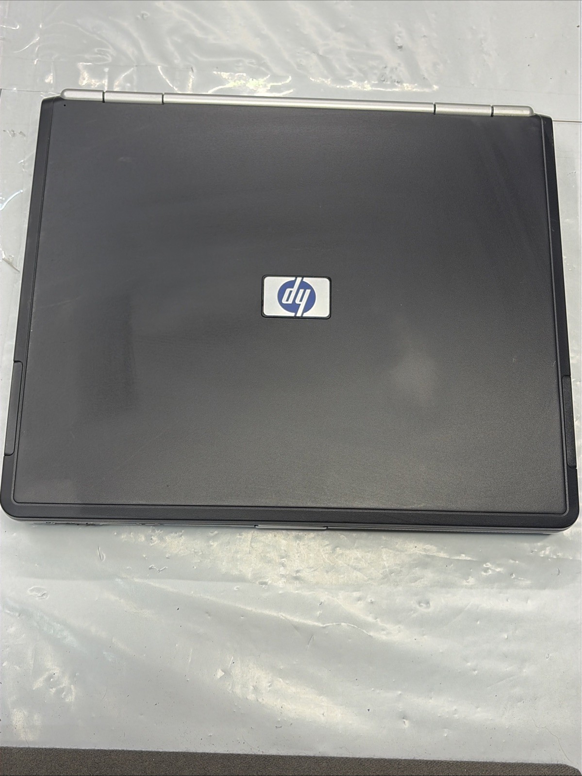 HP Compaq nc6000 Anatel T60M283.00 for Parts Or Repair, untested AS-IS condition