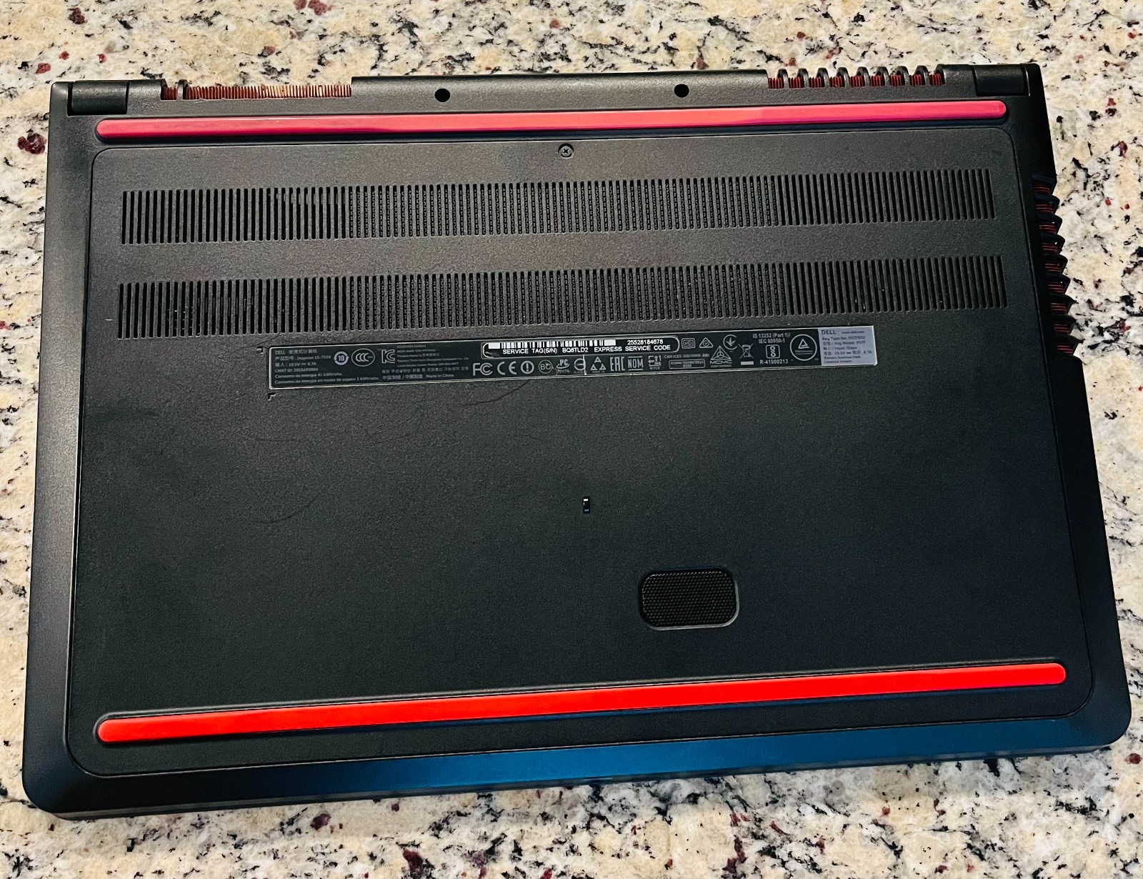 Dell Inspiron 7559 Gaming Laptop 15.6″ 4k Touchscreen i7-6700HQ 16 GB GTX 960m