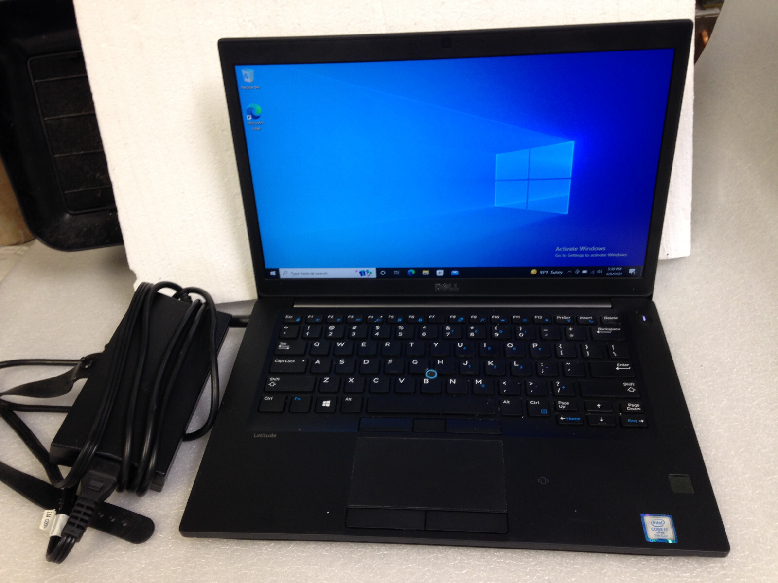 Dell 7480 i7-7600U 2.80GHz 8GB 256GB w/ AC Adapter (NON Touch screen )