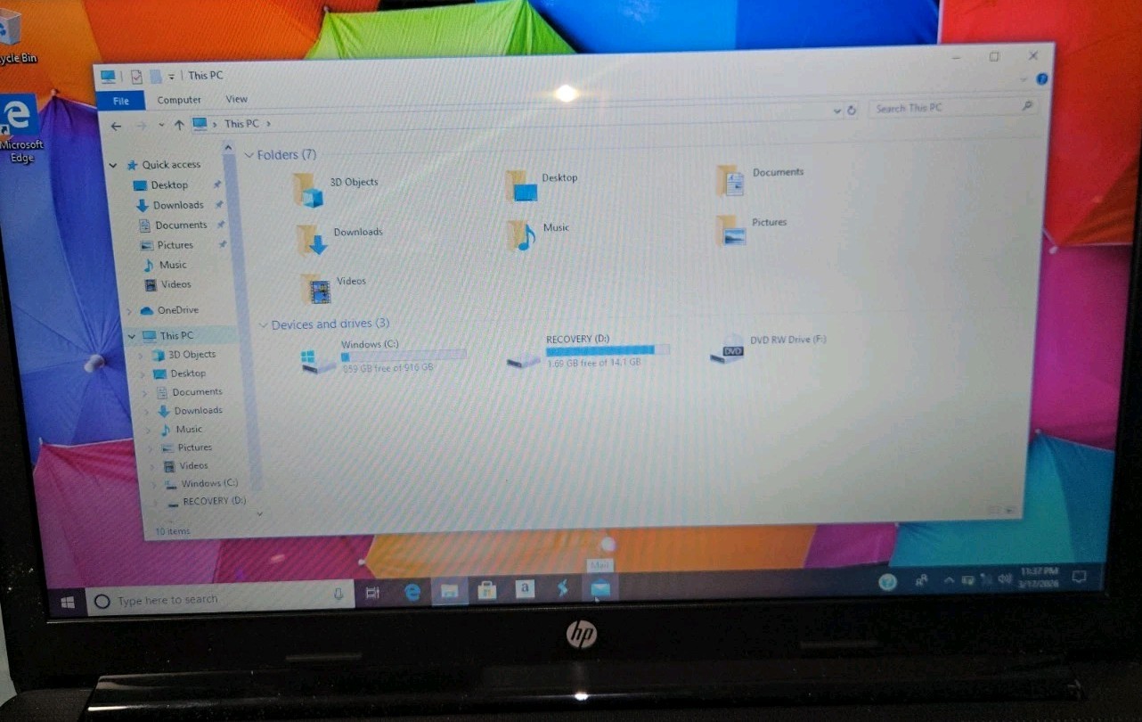 HP Laptop Model 15- db0011dx lightly used ex condition, 4gb Ram, 1tb Hdd READ!