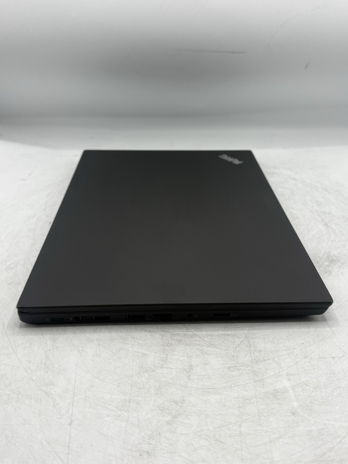 Lenovo ThinkPad T490 14″ FHD i5-8365U 8GB RAM 256GB NVMe Win11P
