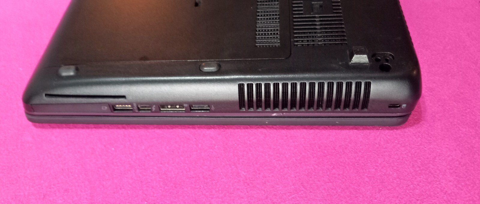HP ZBook 17 G1 laptop I7-4810mq 2.8-3.8Ghz 16GB 512GB NVIDIA K4100M DREAMCOLOR