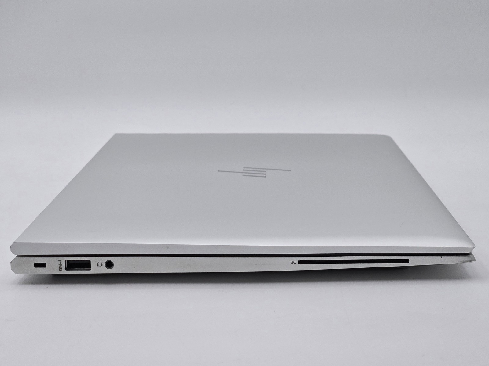 HP EliteBook 855 G8 15″ FHD Touch RYZEN 7 PRO 5850U 512GB 16GB W11P Cam Backlit