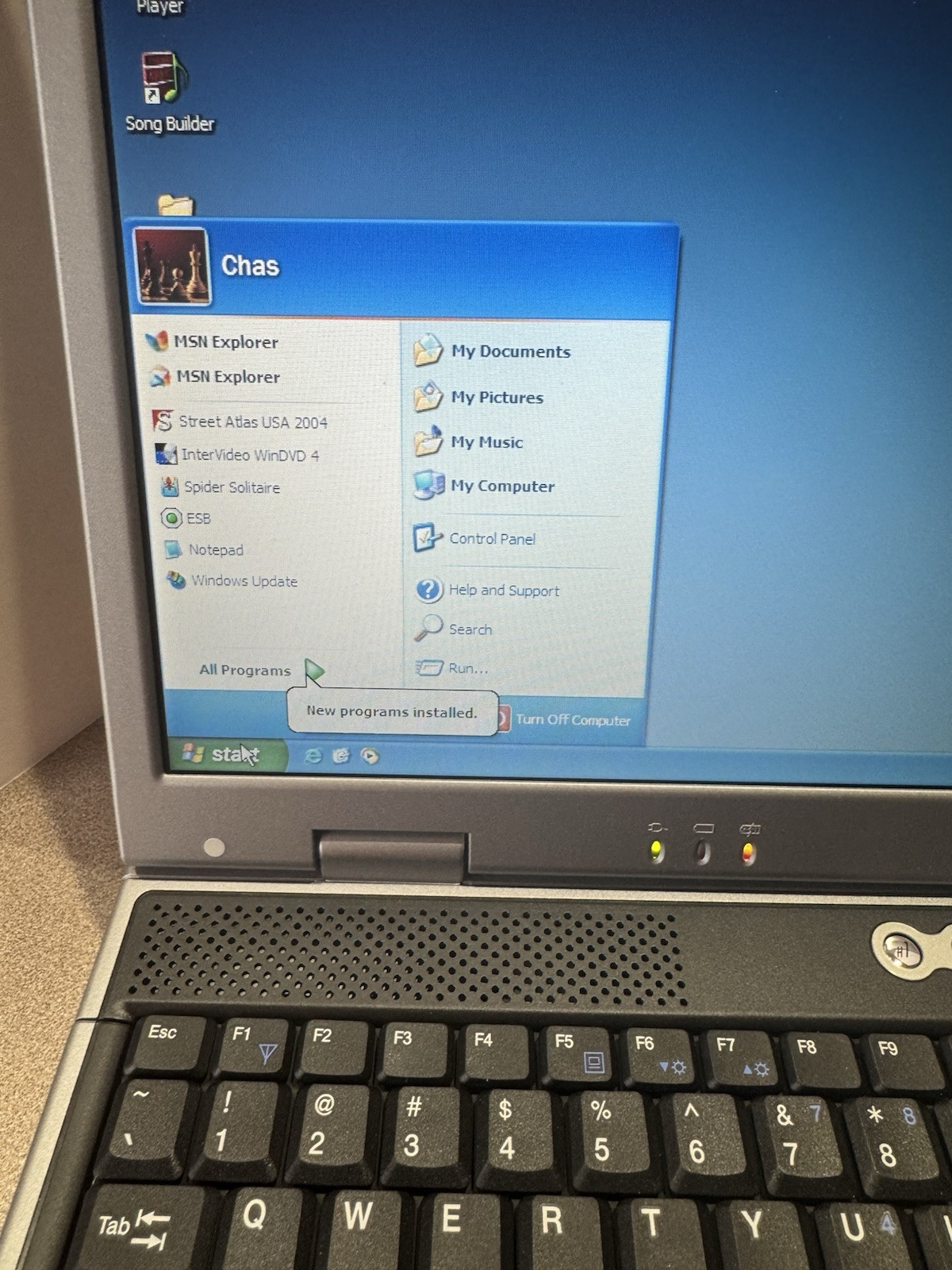 WinBook 8020 Laptop RARE Very Good OEM Windows XP CS1R