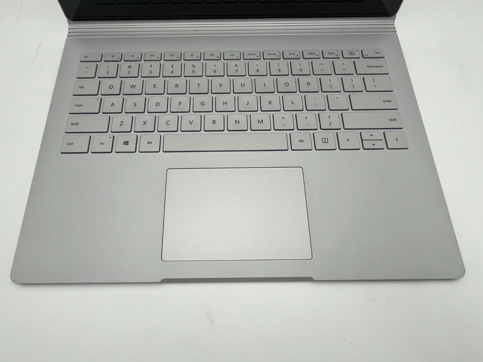 Microsoft Surface Book 2 1832 i5-8350U 8GB RAM, 256GB M2 WIN 11