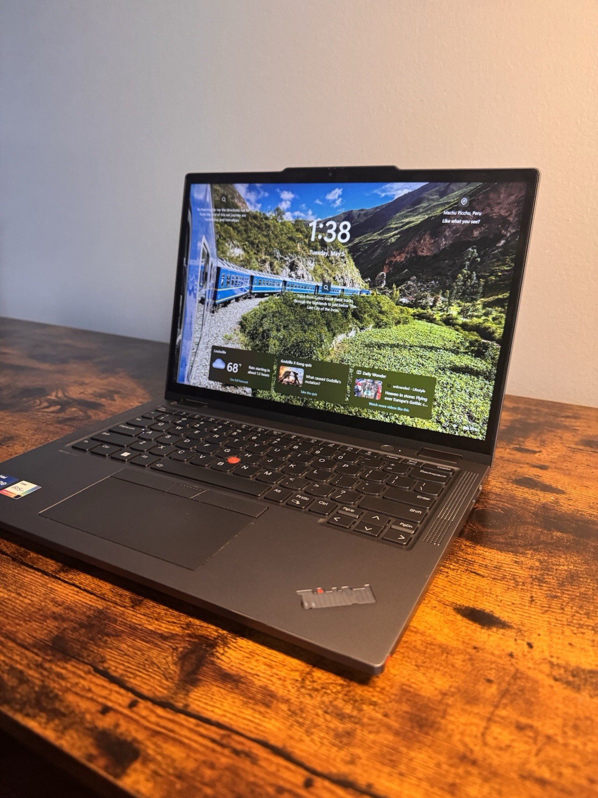 Touchscreen Lenovo X13 Yoga Gen 4 – 256GB SSD | 16GB Ram | Intel i5-1335U |