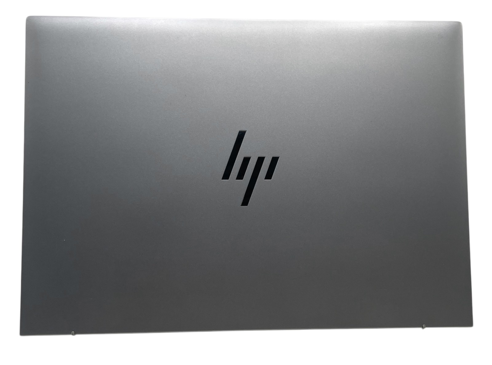 HP ZBOOK FIREFLY G10 14″ RYZEN 7 PRO 7840HS 16GB 512GB SSD–GRADE D