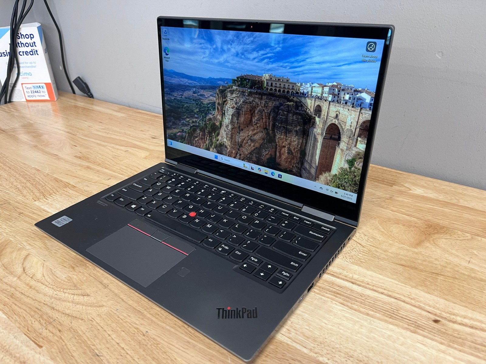 Lenovo ThinkPad X1 Yoga 5th Gen 13.3″ TOUCHSCREEN Laptop i7, 256GB SSD, W11