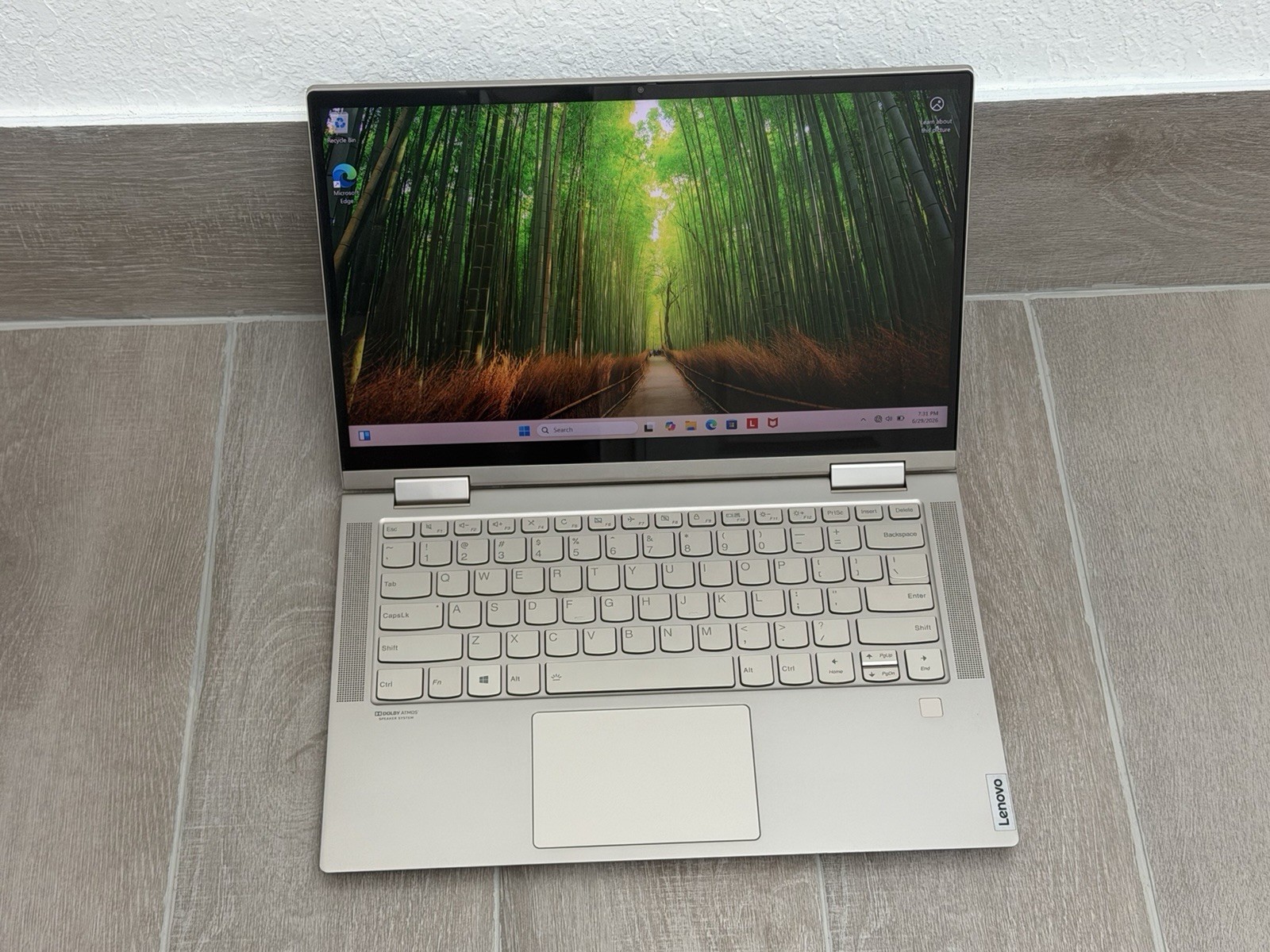 Lenovo Yoga C740-14IML 14″ Touch Laptop Core i5-10210U 8GB RAM 256GB NVMe SSD