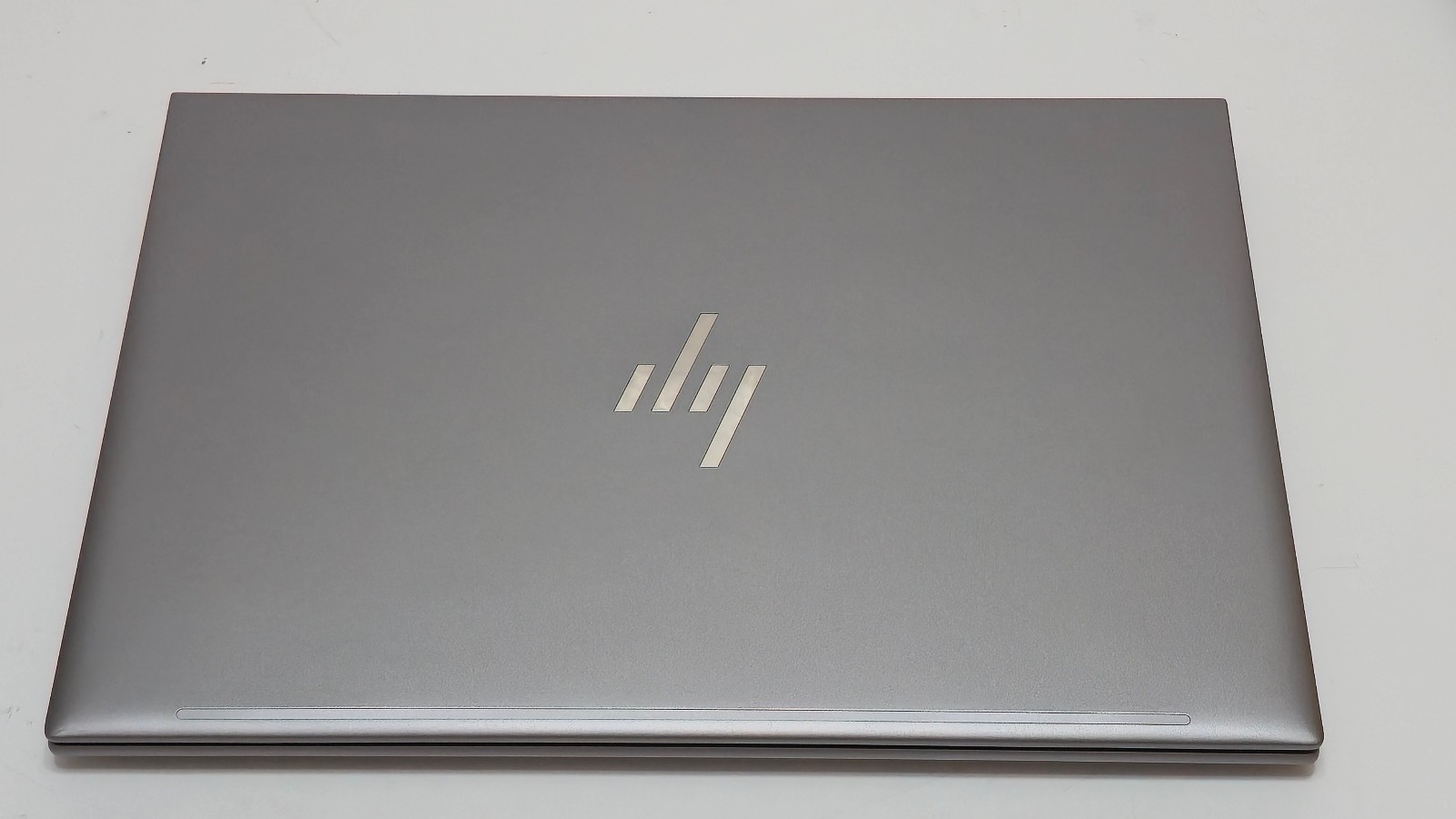 HP ZBook Firefly 14 G10 Workstation i7-1370P 32GB RAM 1 TB SSD 14″ WARRANTY