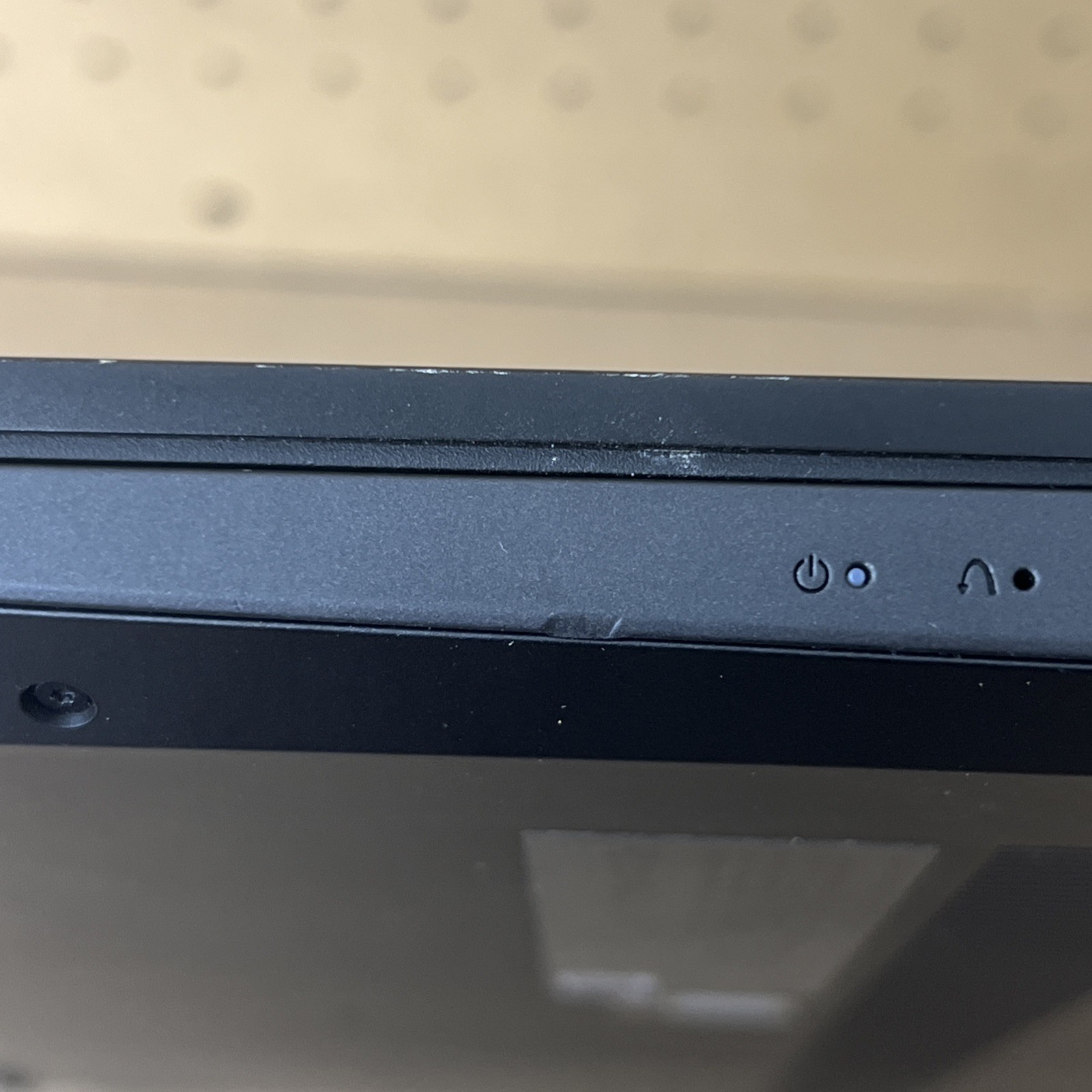 Lenovo Ideapad S340-15IIL Touch i3-1005G1 1.2GHz 8GB Ram 256GB SSD – Fair