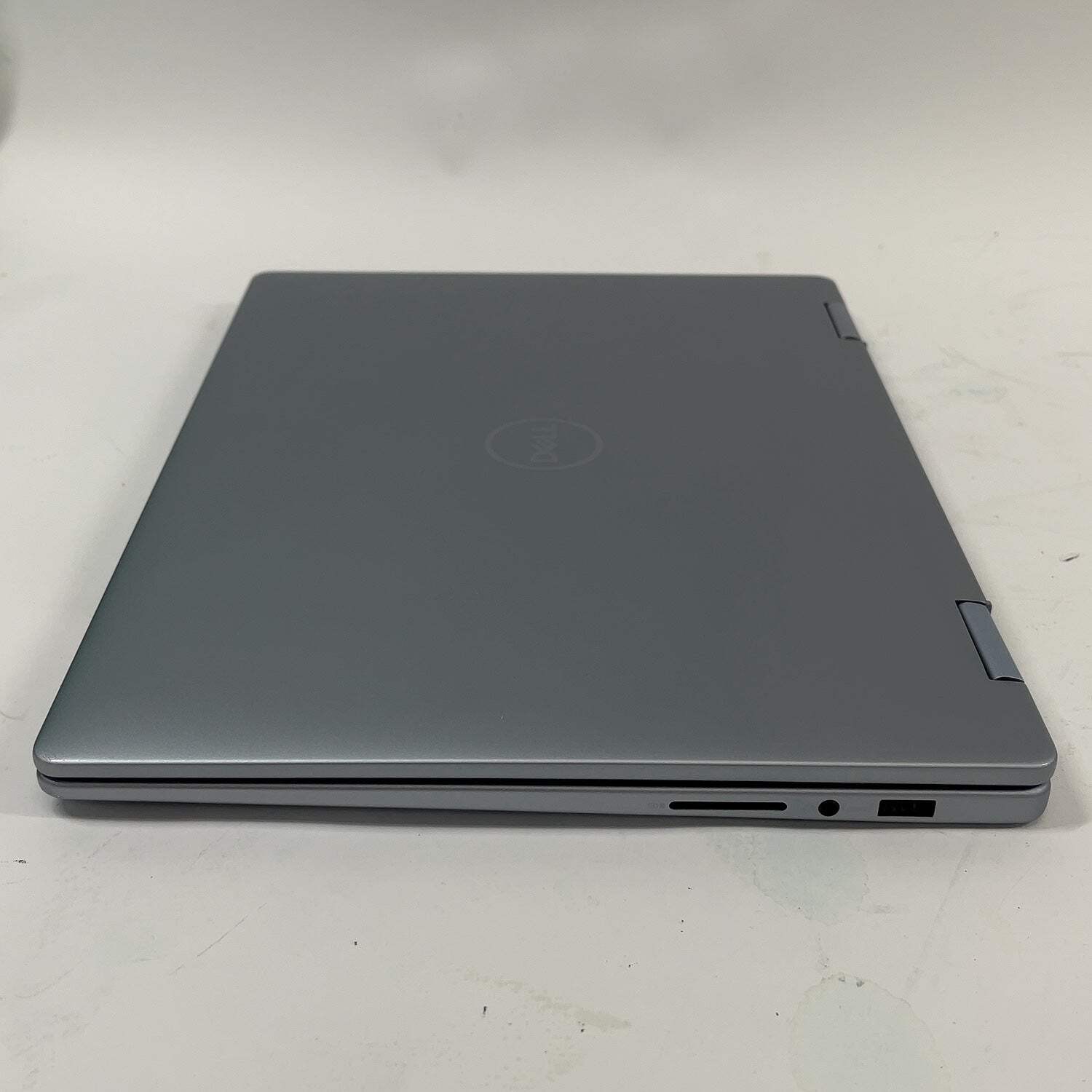 Dell Inspiron 14″ Core 7 150U 1.8GHz 16GB RAM 1TB SSD
