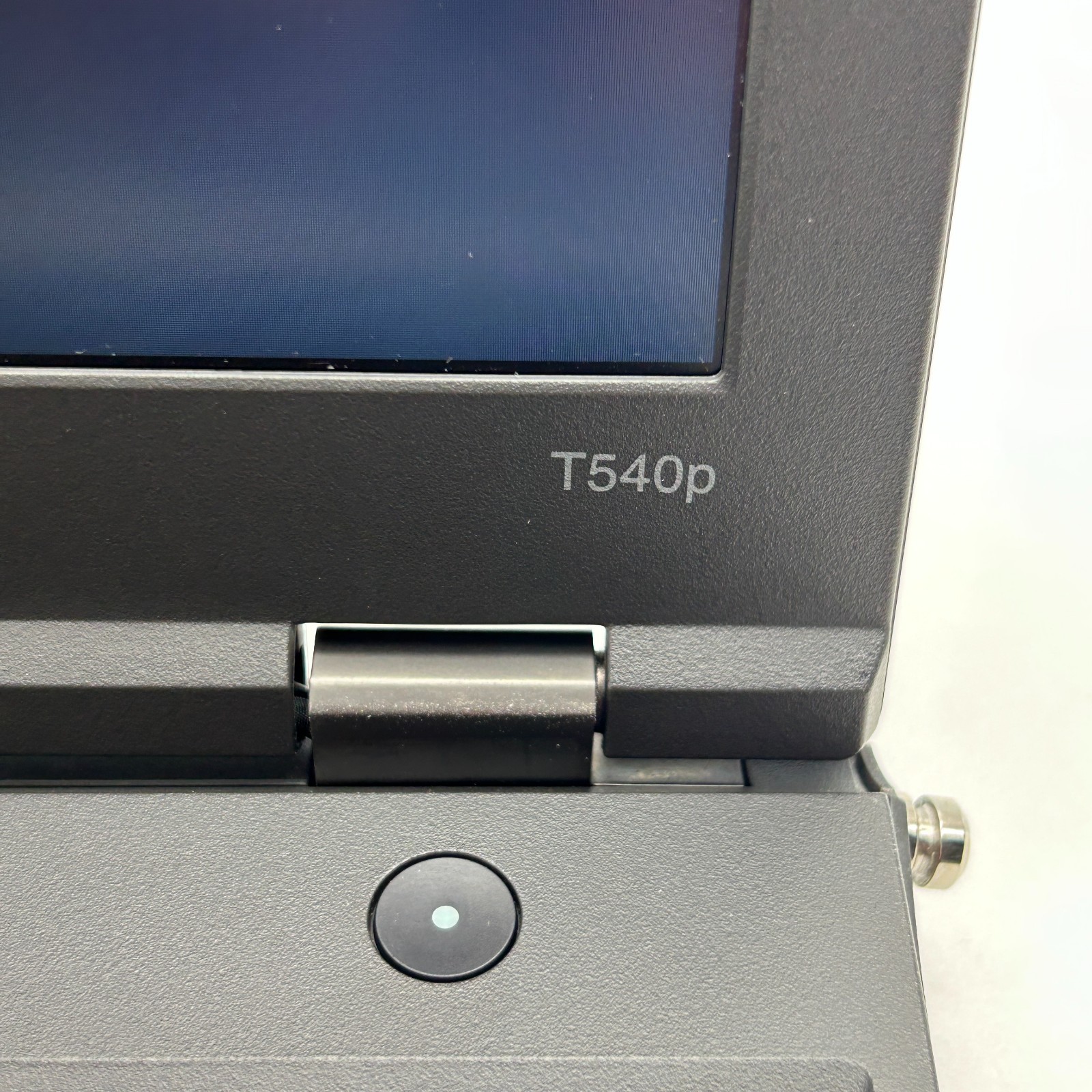 Lenovo ThinkPad 15.6″ T540P Core i5-4300M 4GB RAM 256 SSD Win 11