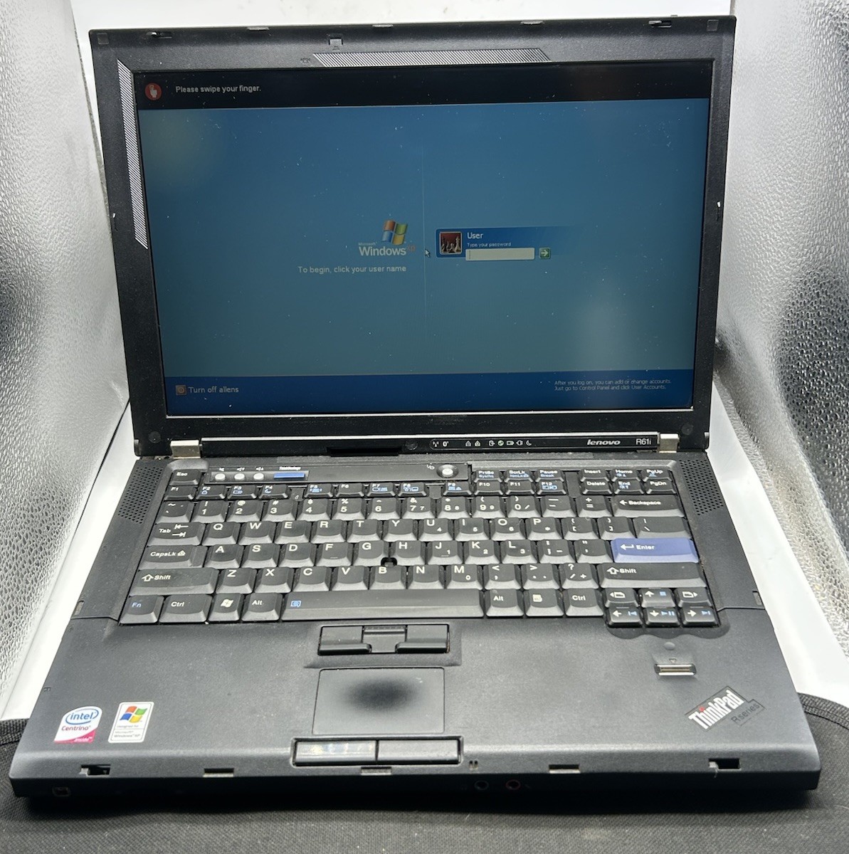 Lenovo ThinkPad R61i Tested Working Vintage “Needs To Be Factory Reset”