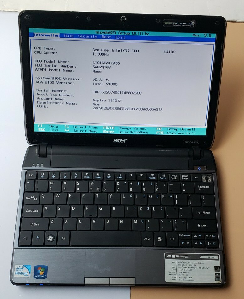 ACER Aspire 1820TZ Geniue Intel U4100 2GB RAM 160GB HDD wifi WEBCAM BLUETOOTH