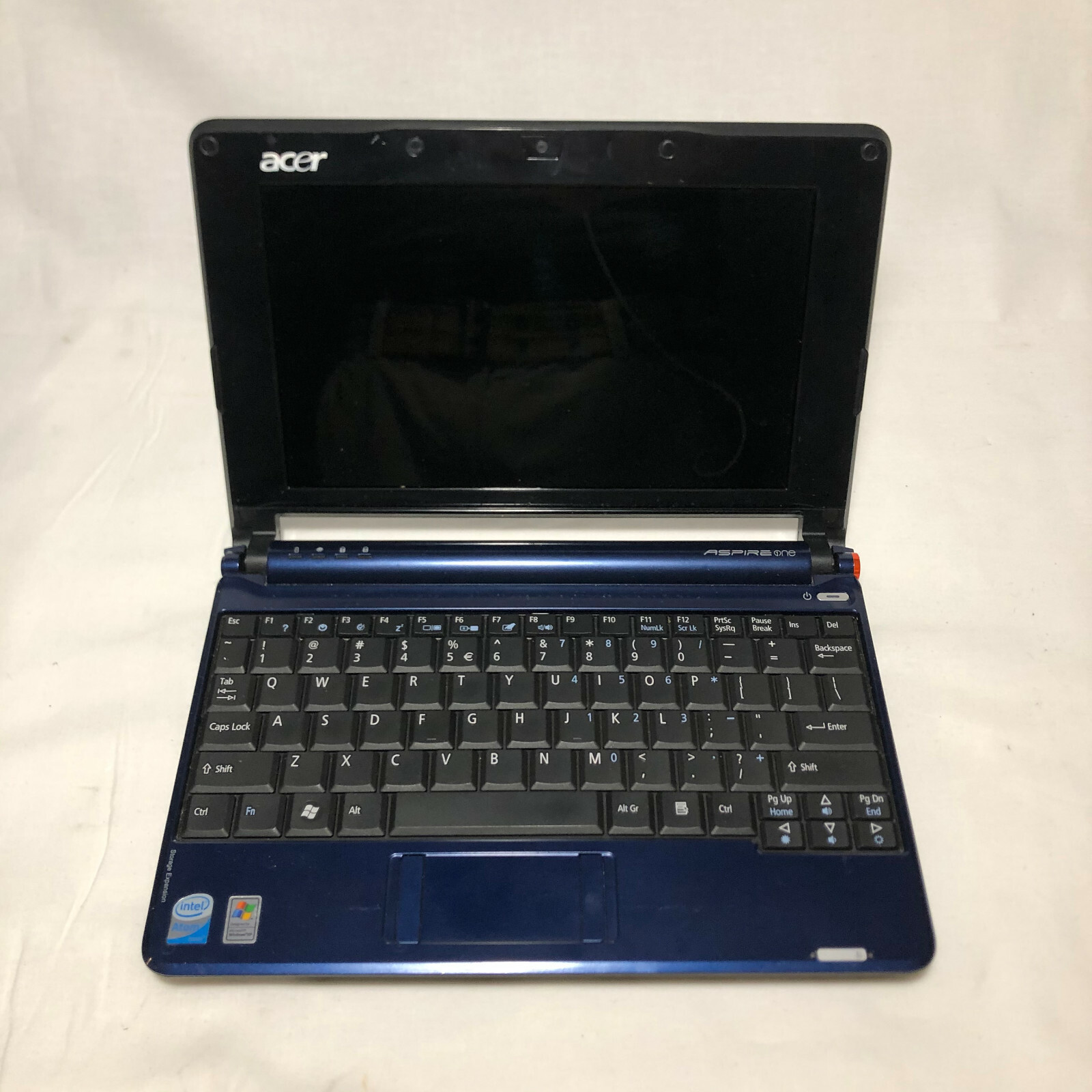 Acer Aspire One Series Model ZG5 Netbook AS IS (For Parts)