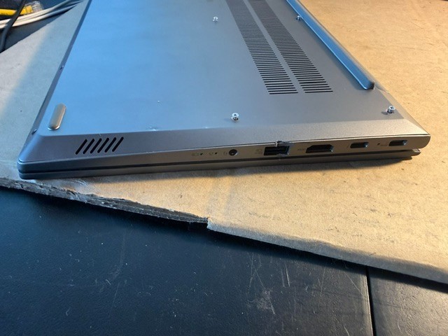 Lenovo ThinkBook 14 G4 IAP i5-1235U 256GB SSD 16GB RAM (No Charger Included)