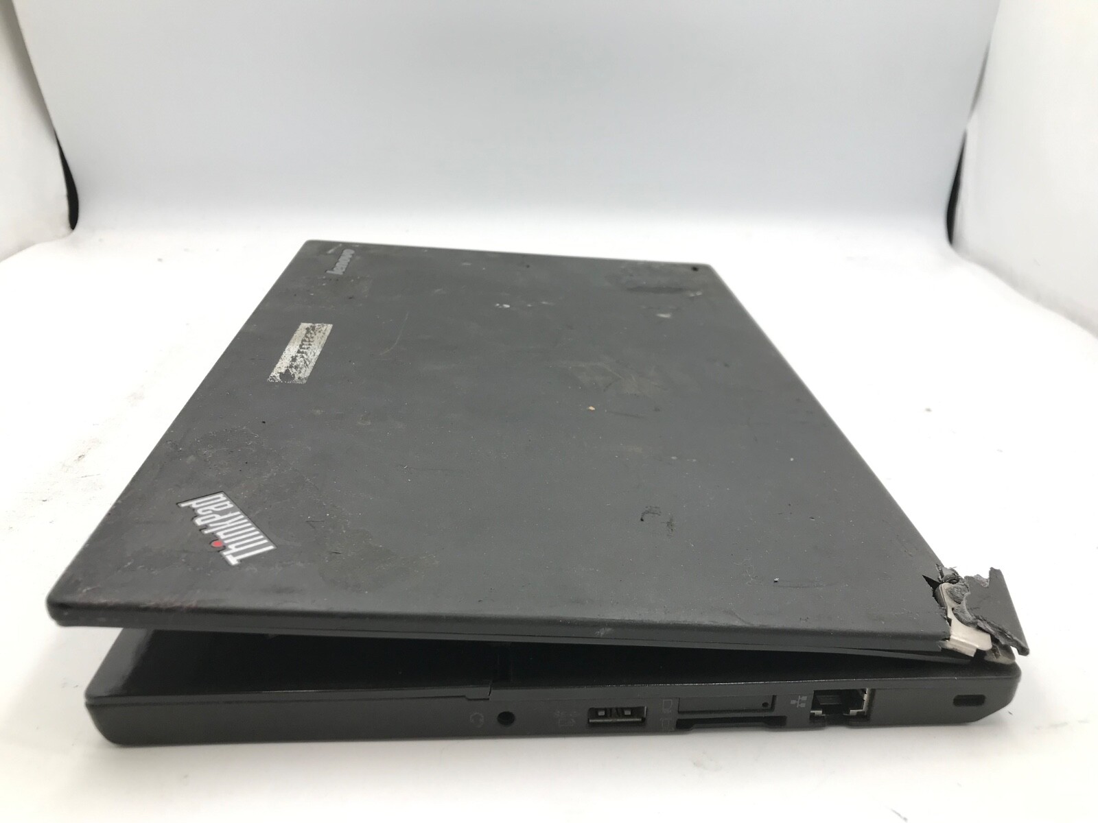 Lenovo ThinkPad X240 12″ Intel Core i5-4th Gen – NO POWER/BAD HINGE -MZ