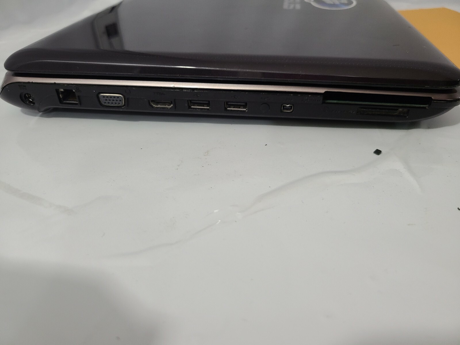 Asus N81V Series Intel Core 2 Duo T9550 2.6Ghz 4GB DDR3 No HDD 14″ Laptop