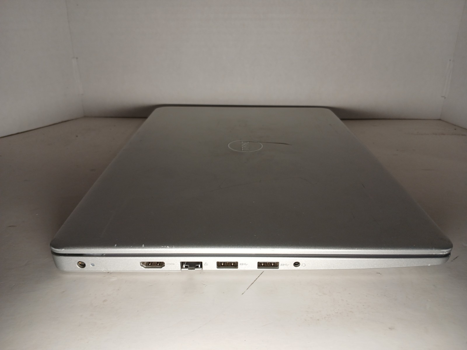 Dell Inspiron 5493 14″ i5-1035G1 4GB RAM 256GB SSD WIN11 #97