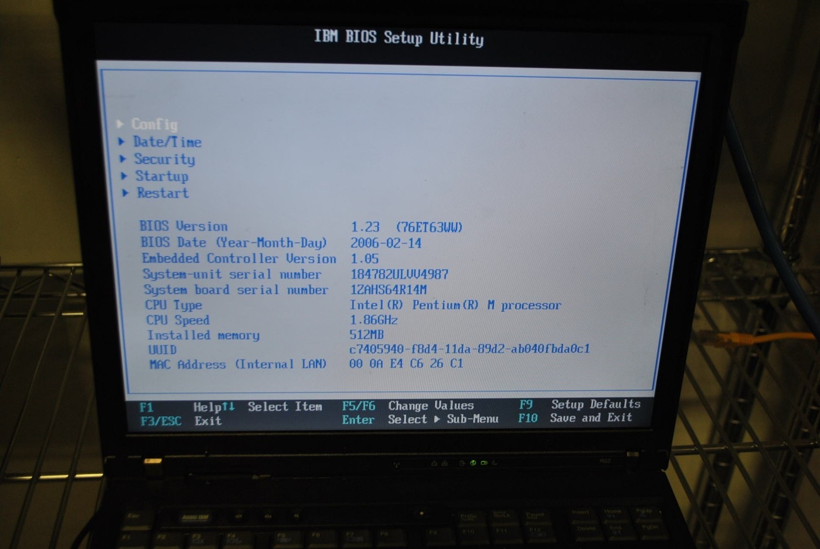 IBM ThinkPad R52 Laptop Intel Pentium M 1.86GHz 512MB 40GB HD No PSU