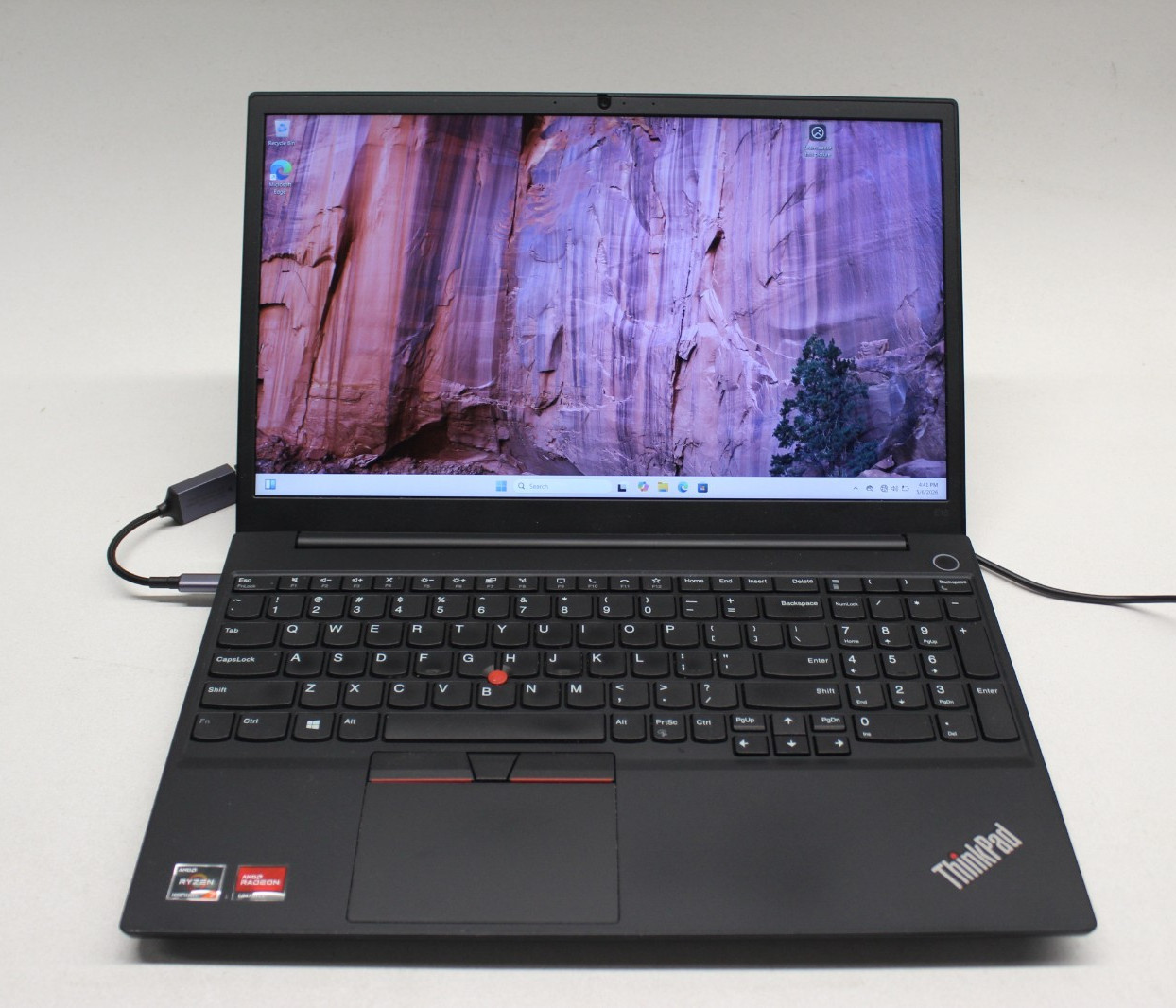 Lenovo Thinkpad E15 G3 AMD Ryzen 7 5700U 256GB NvME 16GB DDR4 Win11Pro