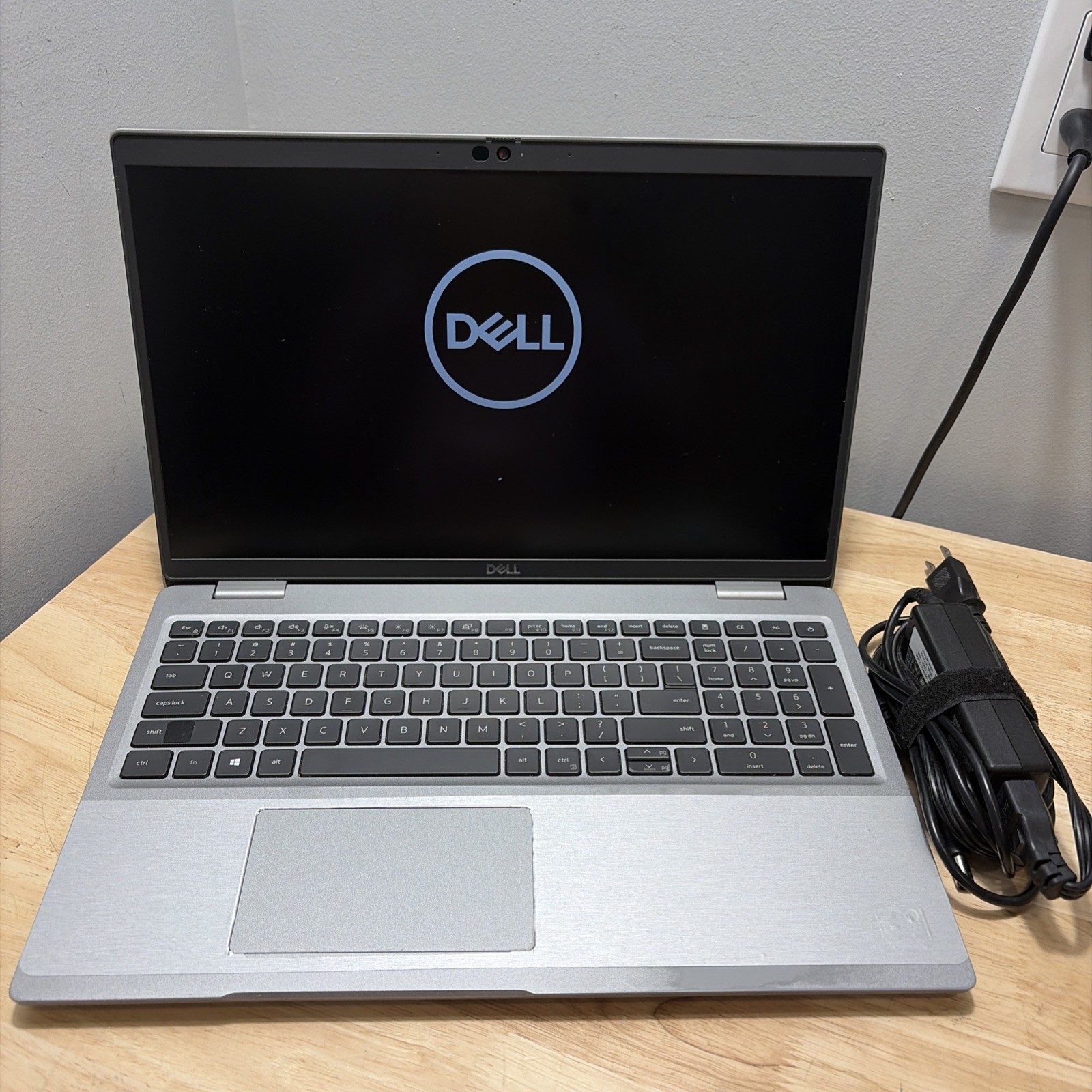 Dell Latitude 5520 Core i5-1145G7 2.60GHz, 16GB, 256GB SSD WebCam, WiFi W11 Cord