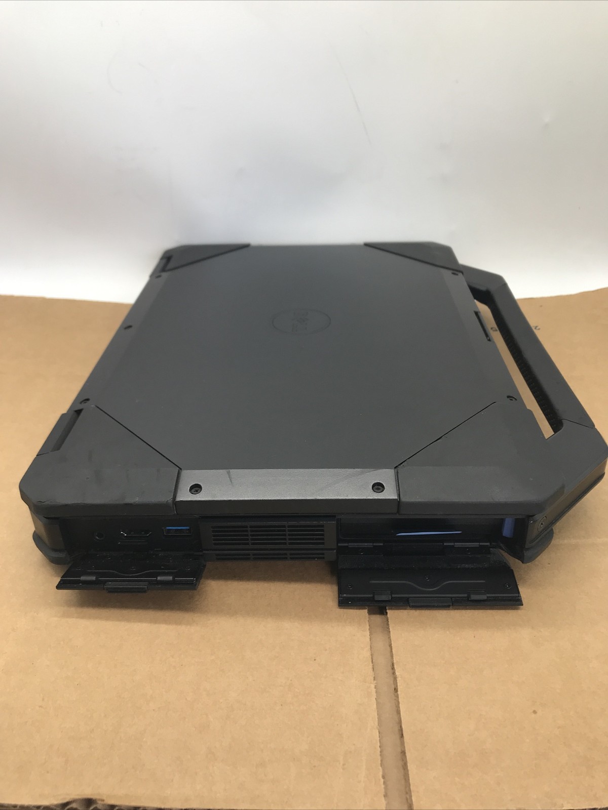 DELL LATITUDE 14 RUGGED 5414 Core I7-6600U @2.60Ghz 16GB RAM 256 SSD WIN 11 Pro