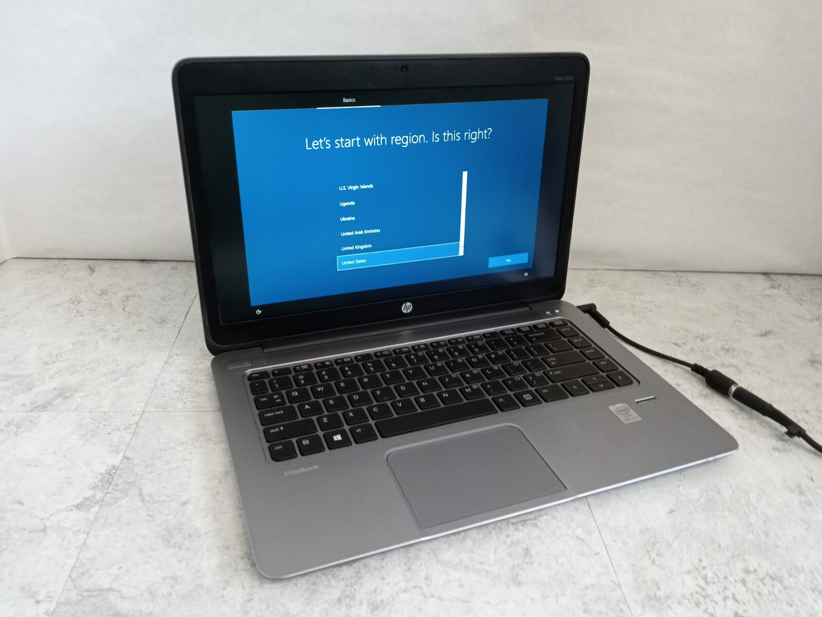 HP EliteBook 1040 G2 14″ Laptop Intel i7-4650U 4GB 128GB W10 – BAD BATTERY -RR