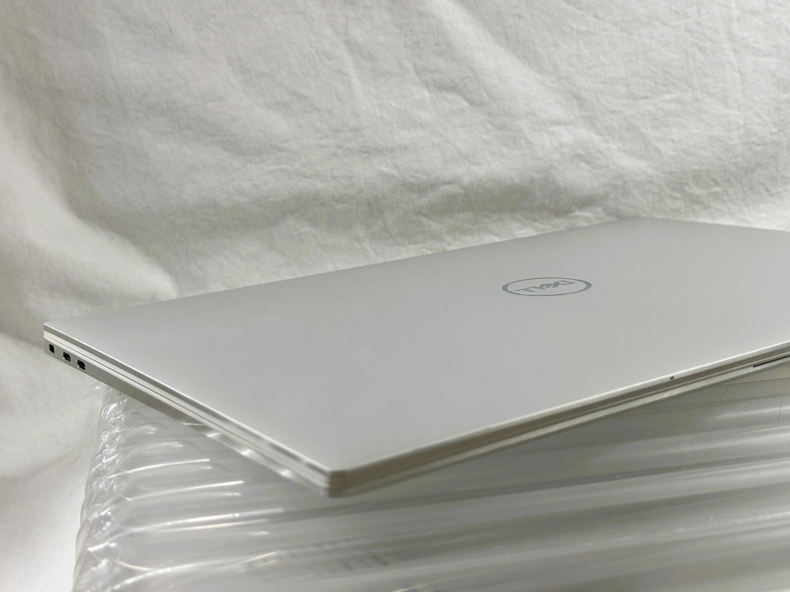 Dell XPS 15 9520 3.5K OLED TOUCH ✔i7-12900H ✔32GB RAM ✔2TB SSD