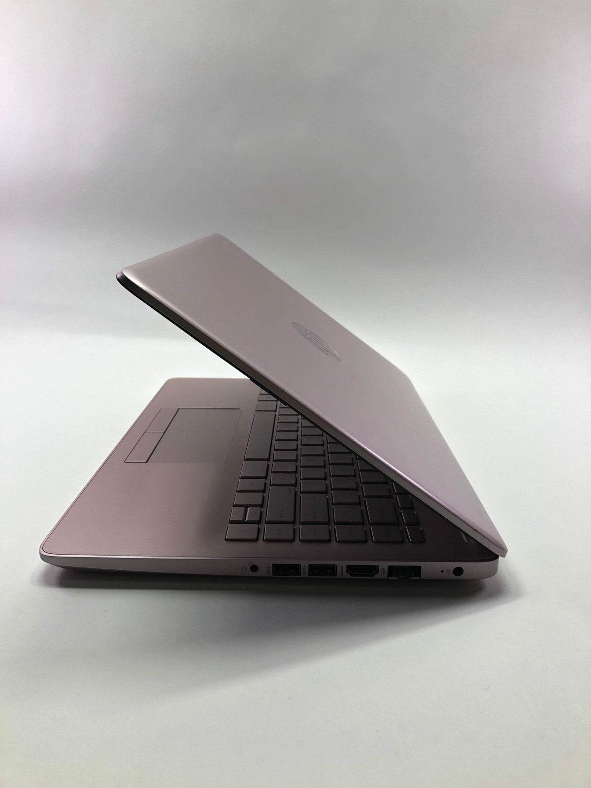 HP Stream 14-CF2112WM 14″ Celeron N4120 1.1GHz 4GB RAM 64GB SSD