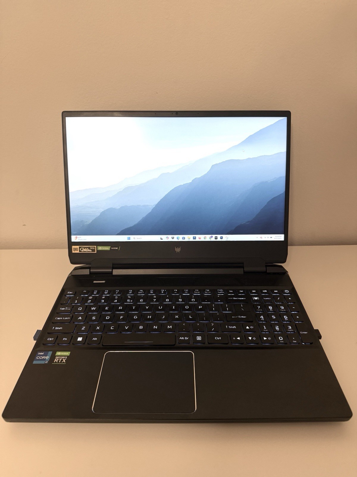 Acer Predator Helios 300 15.6″ I7-12700H, 16GB RAM, 1TB SSD, RTX 3070