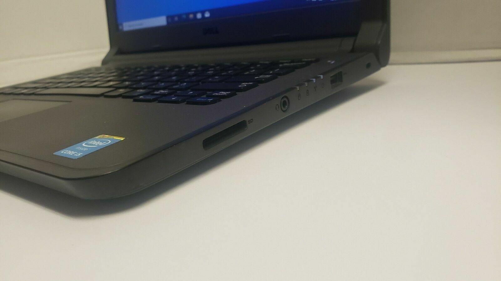 Dell Latitude 3340 Touchscreen I3-4030U 4GB RAM 128GB SSD Windows 10 Pro Laptop