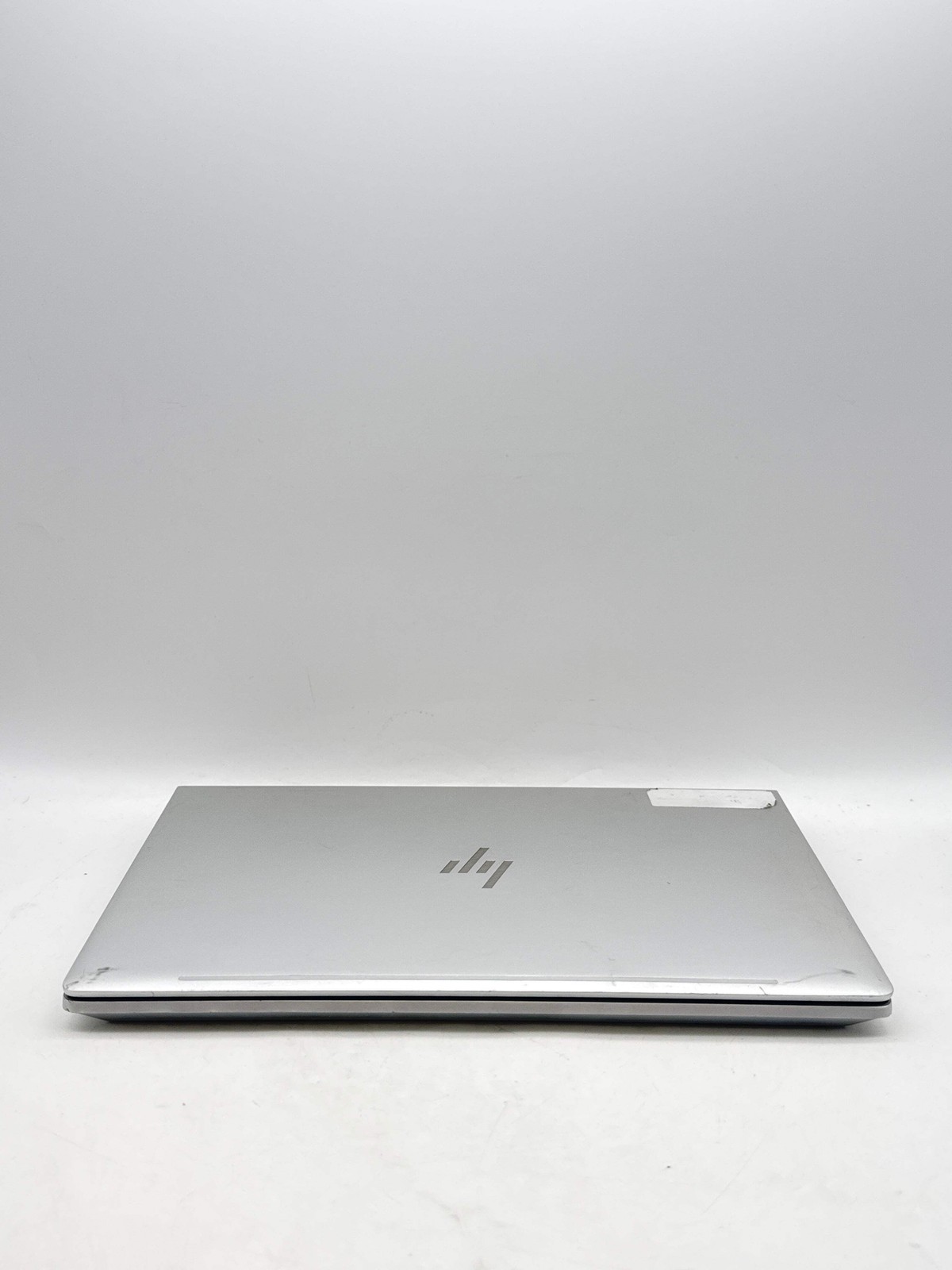 HP EliteBook 640 G10 14.0″ FHD Touch Core i5-1335U 1.30GHz 256GB SSD 8GB RAM #1