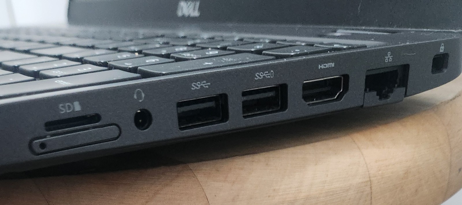 Dell Latitude 5500 Win11 💻 i5 8365u 8GB RAM 256GB NVmE SSD🔥🔥🔥