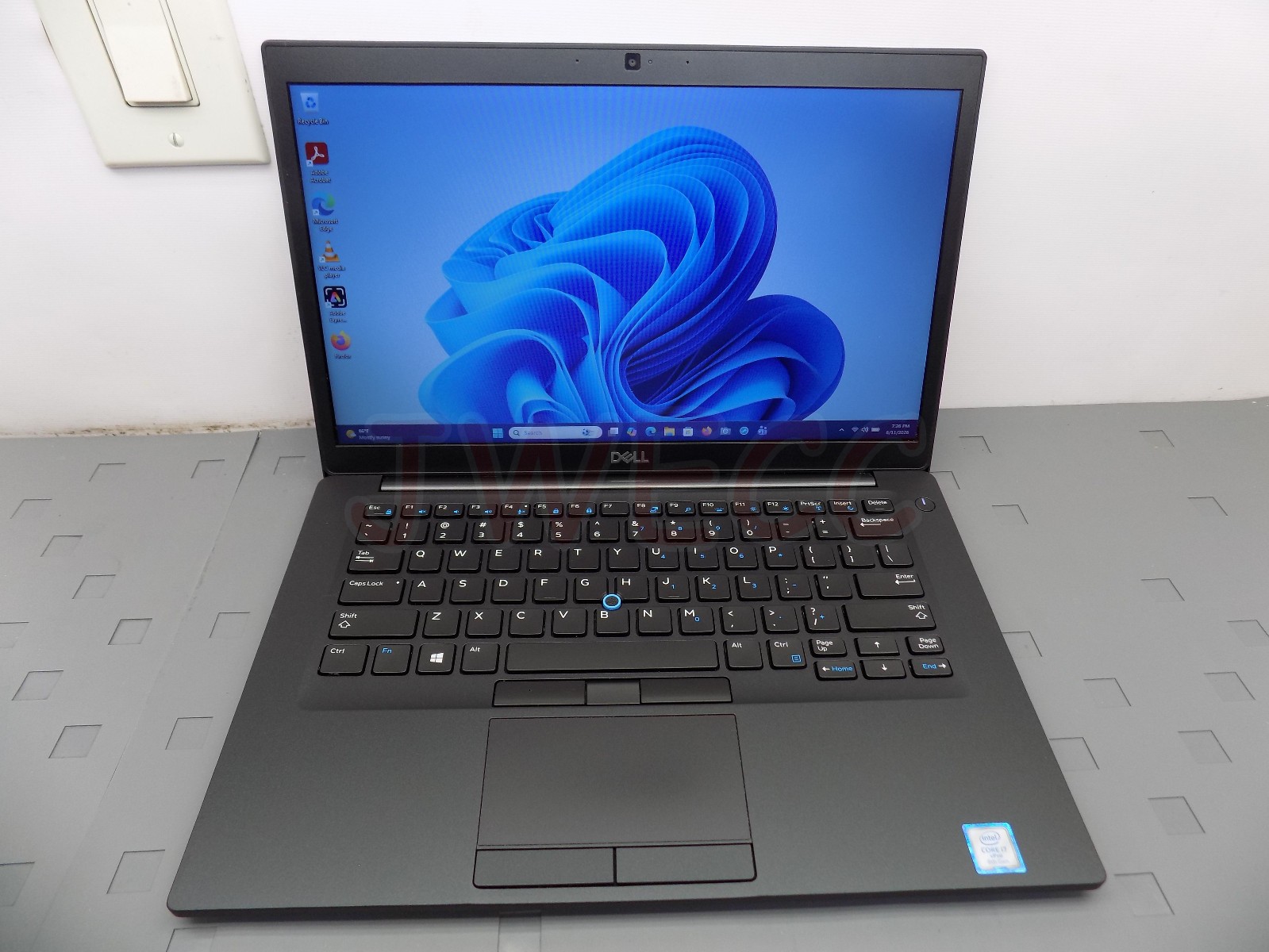 DELL Latitude 7490 | Intel Core i7 1.9 GHz QC | 256 GB SSD | 16GB | Win 11
