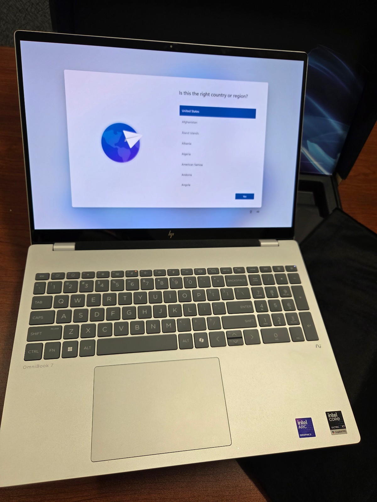 Hp OmniBook 7 2026 (Core Ultra X7 358H), 2K OLED-120Hz, Arc B390, 32GB RAM, 1TB
