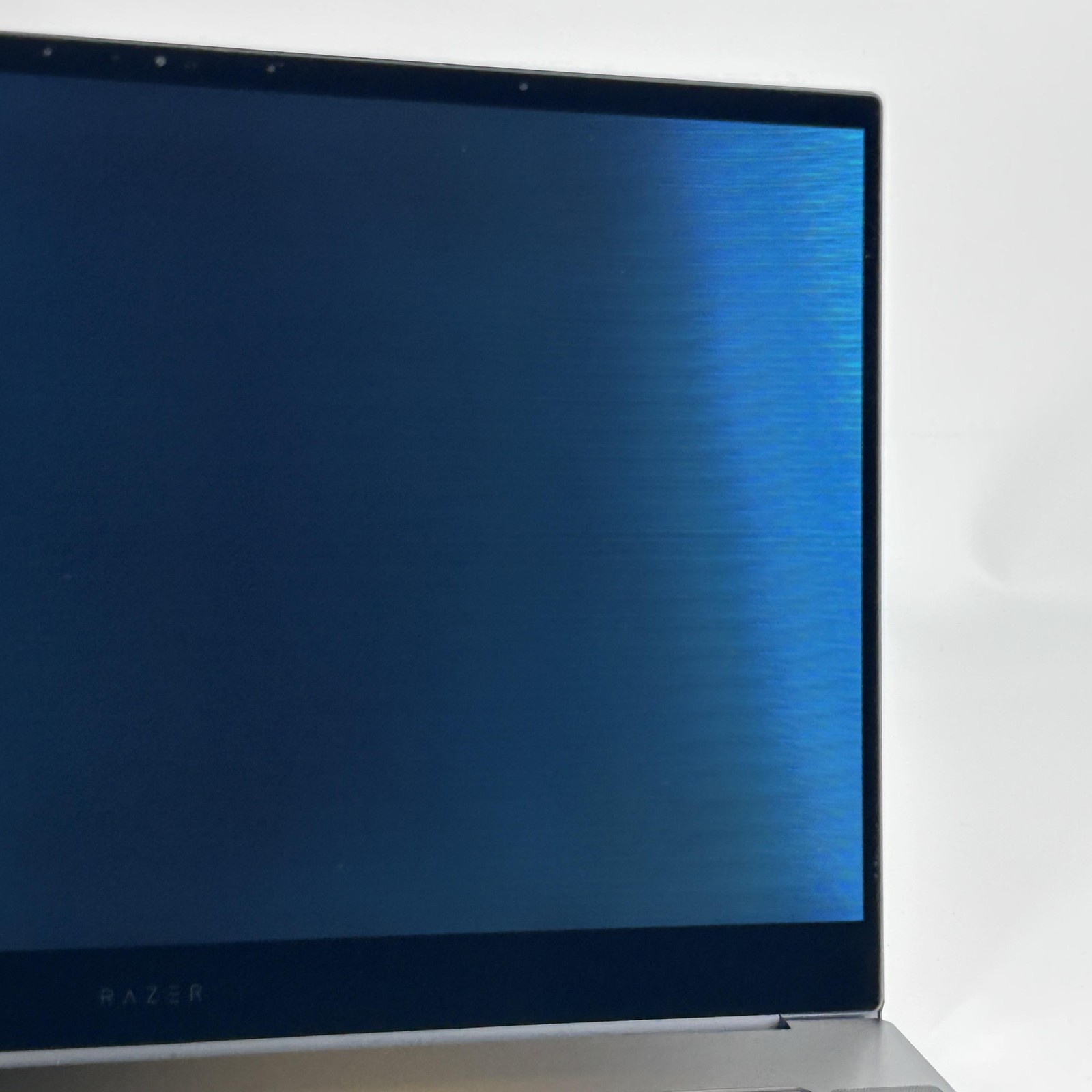Razer Blade 15 Advanced 4K TOUCH i9-11900H 2.50GHz 32GB 1TB SSD RTX 3080 Good