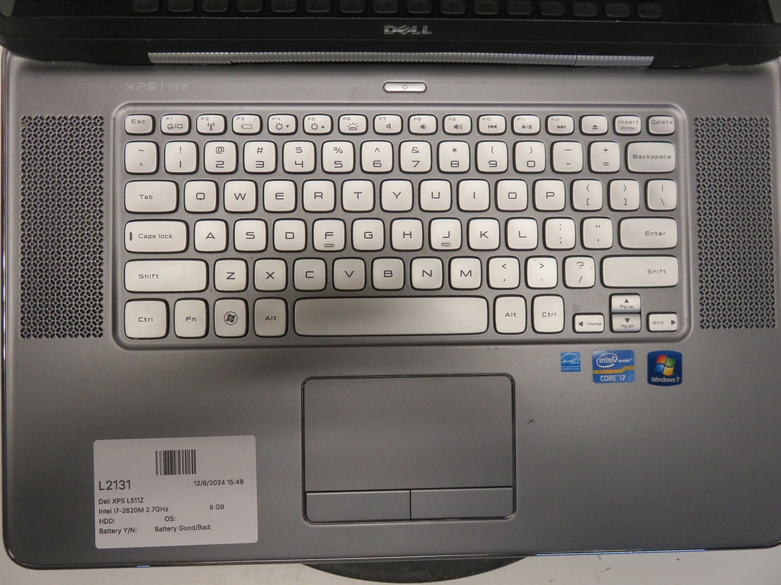 Dell XPS L511Z Intel i7-2620M 2.7GHz 8 GB NO HDD No Batt
