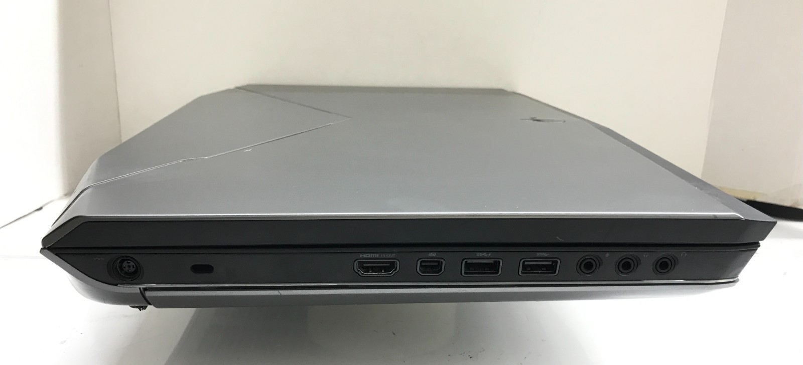 DELL ALIENWARE 17 i7-4700MQ@2.40GHz 16GB 250GB SSD NVMe W10P GEFORCE GTX 765M