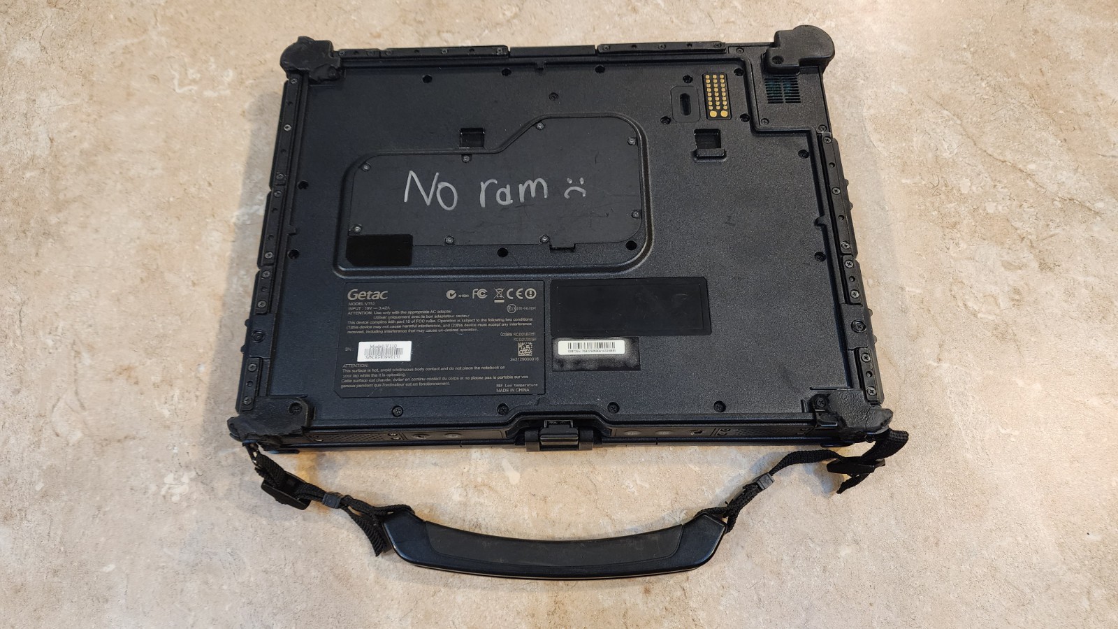 2-in-1 Getac V110 11.6″ Touch Tablet PC i5-4300U 128GB SSD 16GB RAM Toughbook