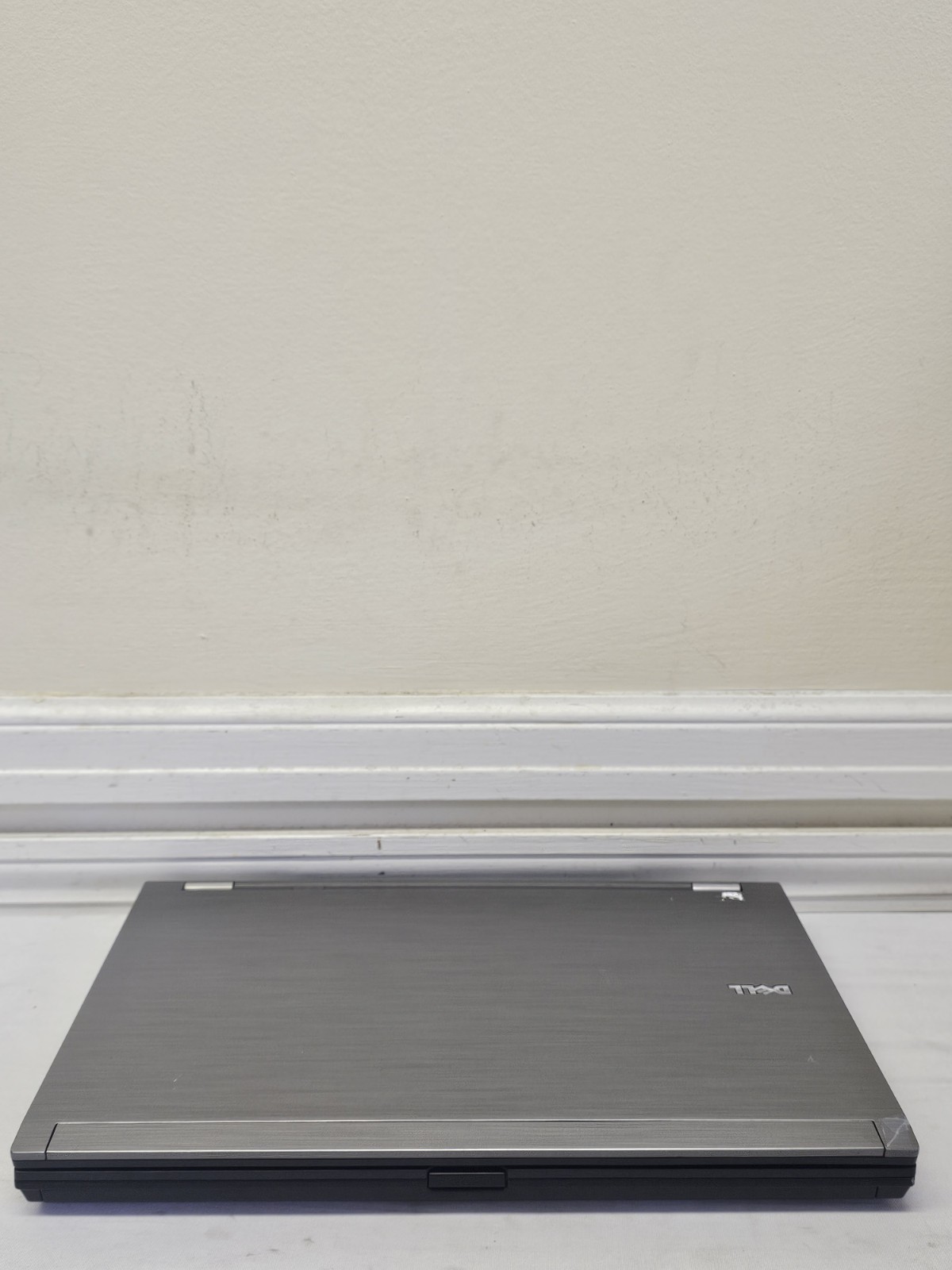Dell Latitude E6510 Laptop – Intel i5-M560 – 2GB RAM – 160GB HDD – Windows 10